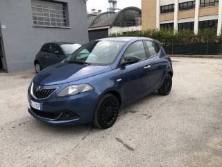 LANCIA Ypsilon usata, con Autoradio