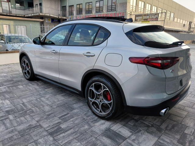 ALFA ROMEO Stelvio usata, con Sedile posteriore sdoppiato