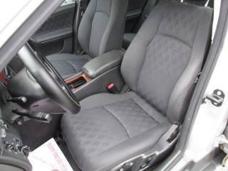 MERCEDES-BENZ C 200 usata 34