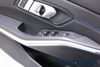 BMW 320 usata, con Sensori di parcheggio posteriori