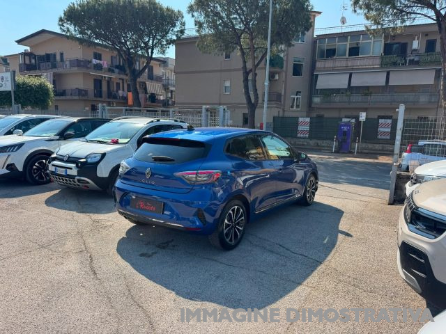 RENAULT Clio usata, con Boardcomputer