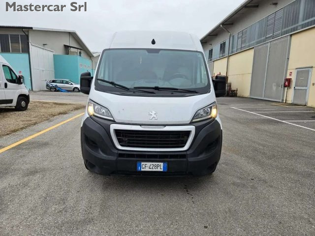 PEUGEOT Boxer usata, con Airbag Passeggero