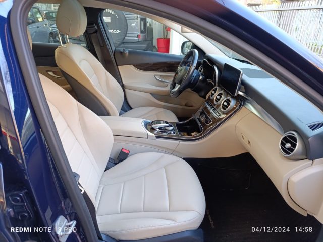 MERCEDES-BENZ C 250 usata, con Autoradio