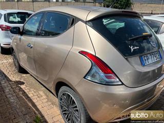 LANCIA Ypsilon usata, con Airbag
