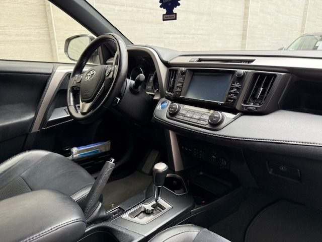 TOYOTA RAV 4 usata, con Cruise Control