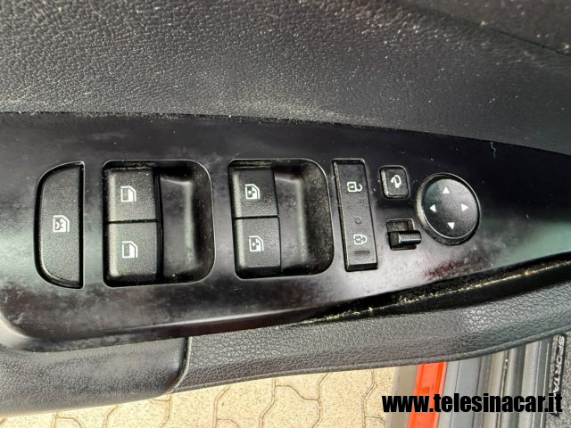 KIA Sportage usata, con Sensori di parcheggio posteriori