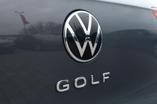 VOLKSWAGEN Golf usata, con Frenata d