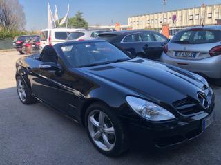MERCEDES-BENZ SLK 200 usata, con Specchietti laterali elettrici