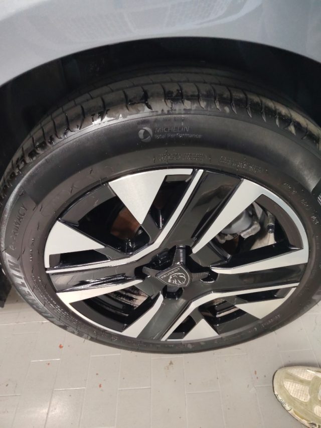 PEUGEOT 208 usata, con Servosterzo