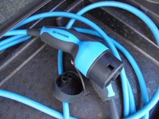 HYUNDAI Kona usata, con Controllo elettronico della corsia