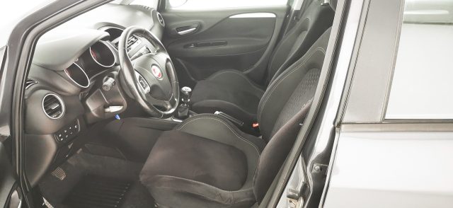 FIAT Punto usata, con USB