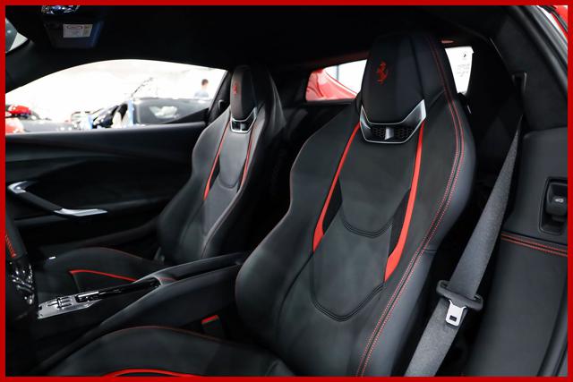 FERRARI 296 usata, con Controllo trazione