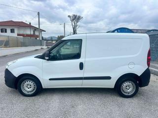 OPEL Combo usata, con Chiusura centralizzata