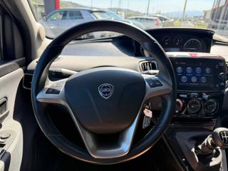 LANCIA Ypsilon usata, con Controllo trazione