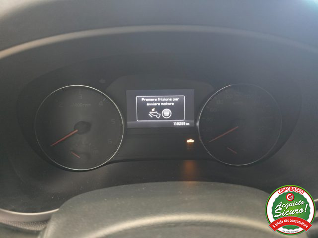 KIA Sportage usata, con Fari Xenon