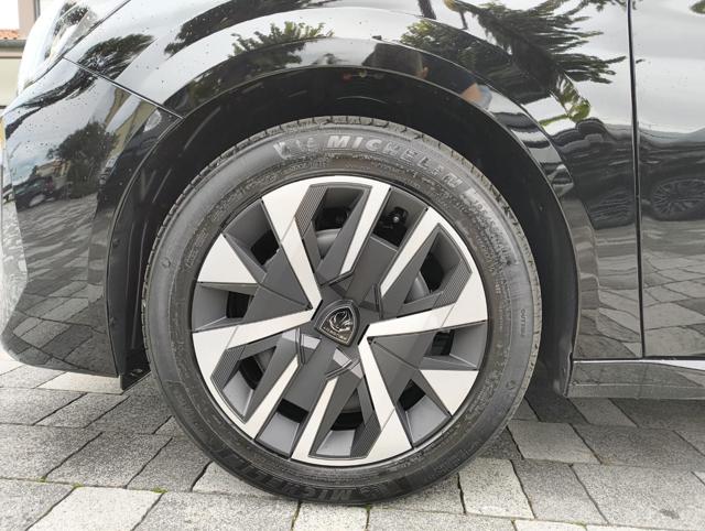 PEUGEOT 208 usata, con USB