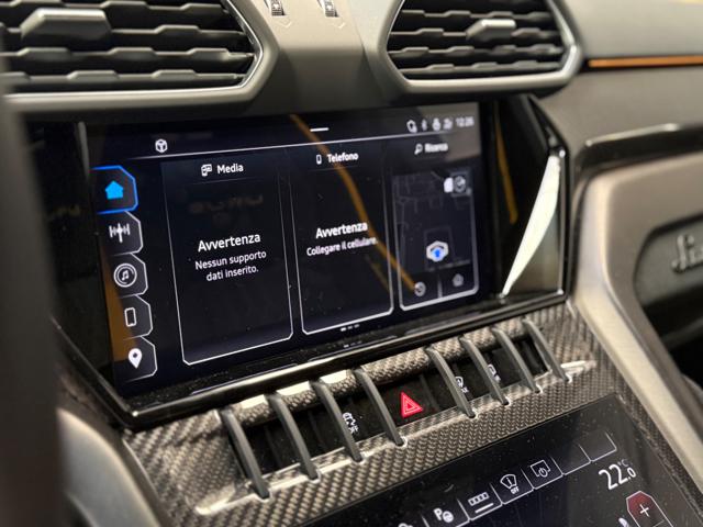 LAMBORGHINI Urus usata, con Park Distance Control