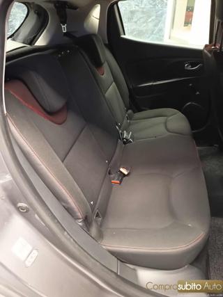 RENAULT Clio usata, con Sistema di navigazione