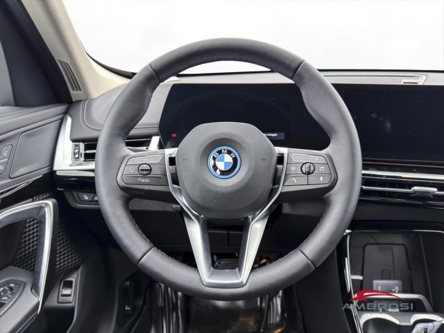 BMW iX1 usata 11