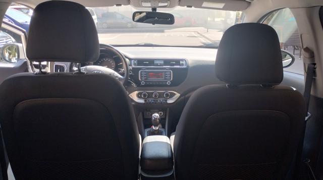 KIA Rio usata 28