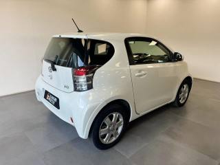 TOYOTA iQ usata, con Airbag Passeggero