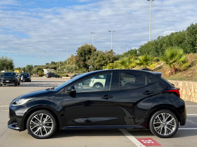 TOYOTA Yaris usata, con Autoradio