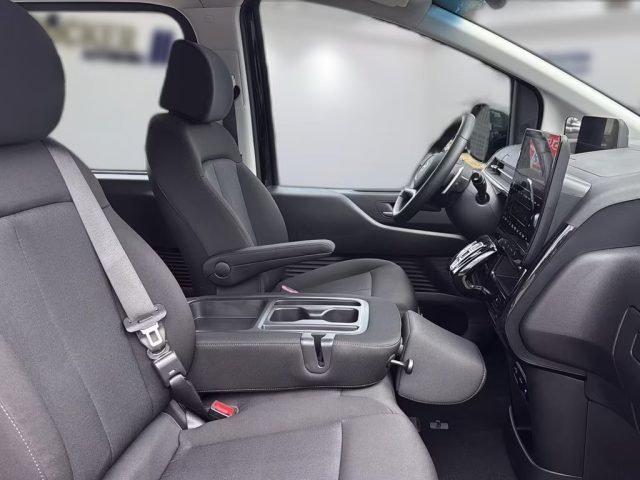 HYUNDAI Staria usata, con Cronologia tagliandi