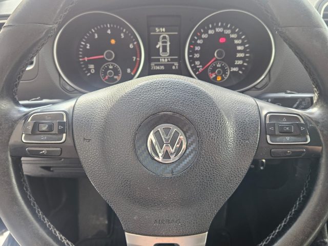 VOLKSWAGEN Golf usata, con ESP