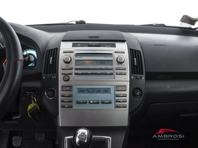 TOYOTA Corolla usata 14