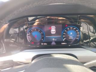 VOLKSWAGEN Golf usata, con Autoradio