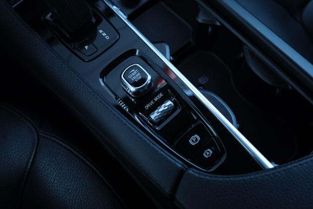 VOLVO XC90 usata, con Regolazione elettrica sedili
