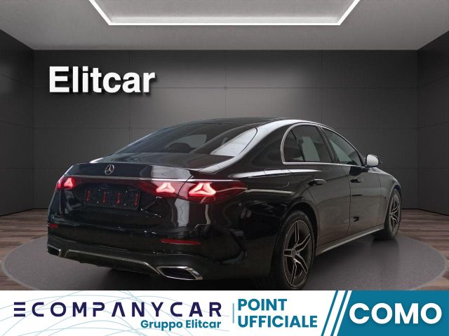 MERCEDES-BENZ E 220 usata, con Alzacristalli elettrici