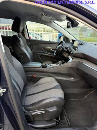 PEUGEOT 5008 usata, con Climatizzatore