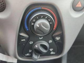 PEUGEOT 108 usata 18