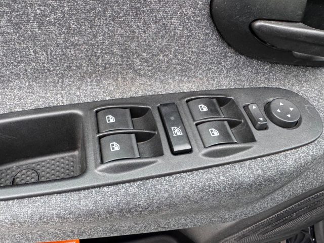 LANCIA Ypsilon usata, con Climatizzatore