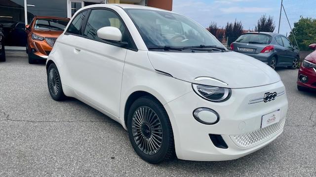 FIAT 500e usata, con Airbag laterali