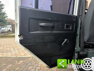 LAND ROVER Defender usata 46