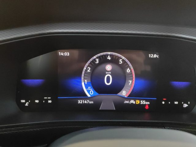 VOLKSWAGEN T-Cross usata 10