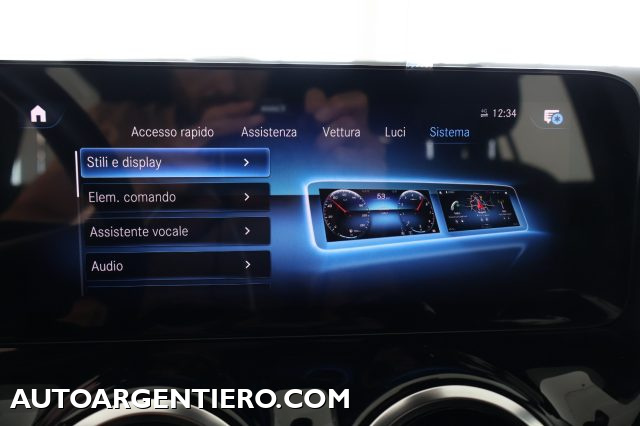 MERCEDES-BENZ GLA 200 usata, con Vetri oscurati