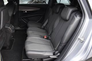 PEUGEOT 5008 usata, con Boardcomputer