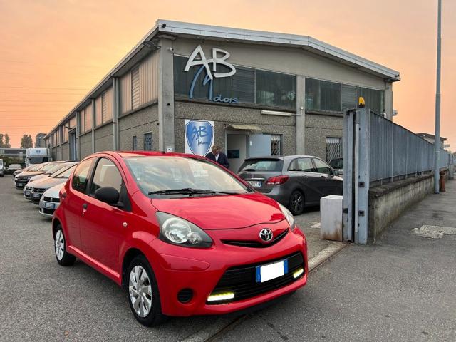 TOYOTA Aygo usata, con ABS