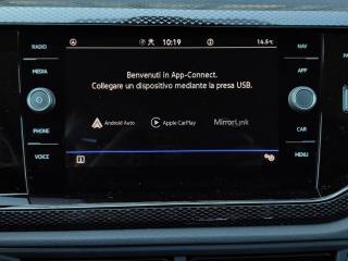 VOLKSWAGEN Taigo usata, con Cruise Control