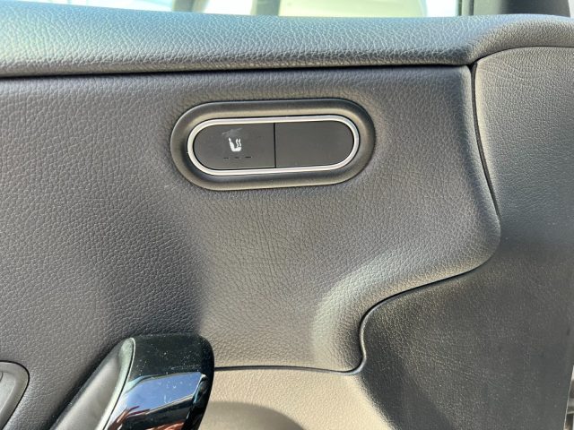 MERCEDES-BENZ A 160 usata, con Climatizzatore