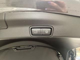 ALFA ROMEO Stelvio usata, con Specchietti laterali elettrici
