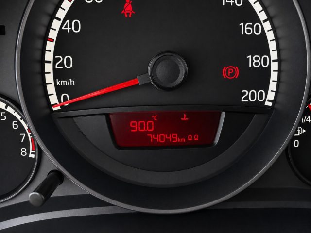VOLKSWAGEN up! usata, con ESP