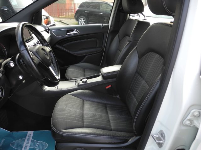 MERCEDES-BENZ B 180 usata, con Cronologia tagliandi