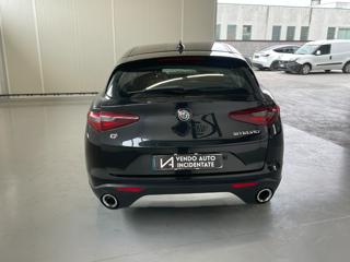 ALFA ROMEO Stelvio usata, con Autoradio