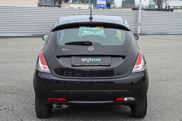 LANCIA Ypsilon usata, con Autoradio