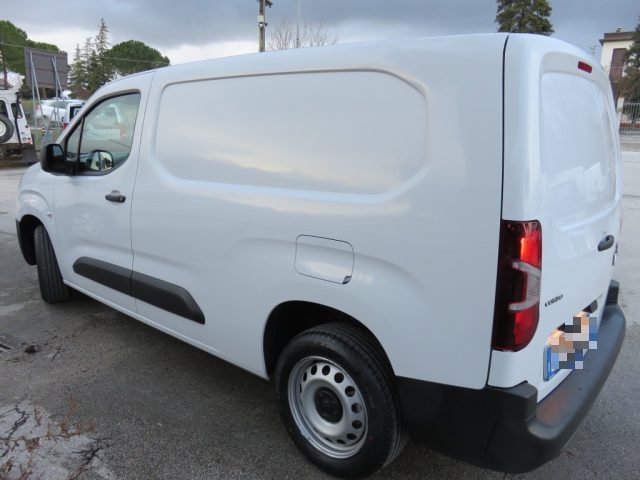 OPEL Combo usata, con Alzacristalli elettrici