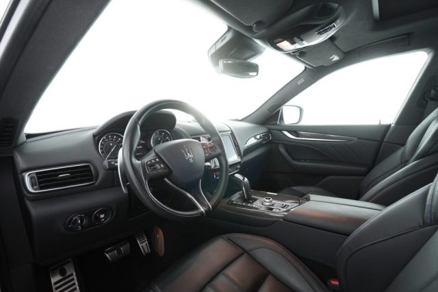 MASERATI Levante usata 7